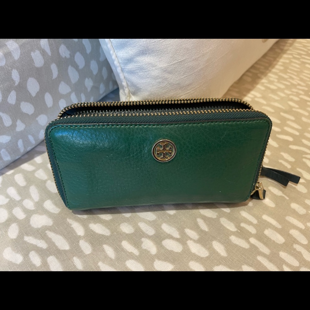 Tory Burch Wallet
